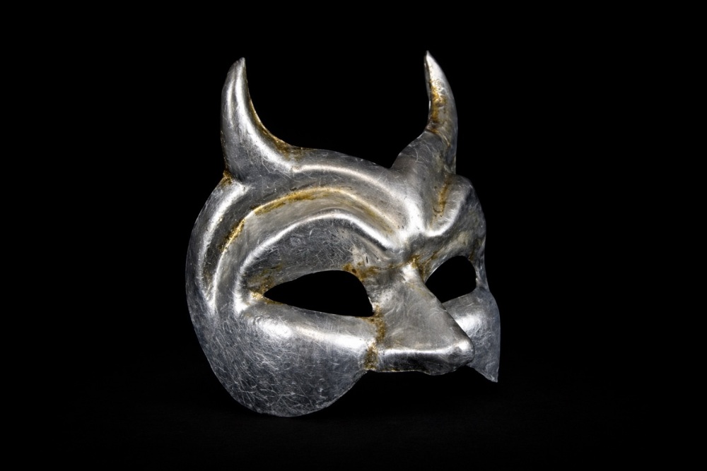 Diavolo Masquerade Mask - Aged Silver