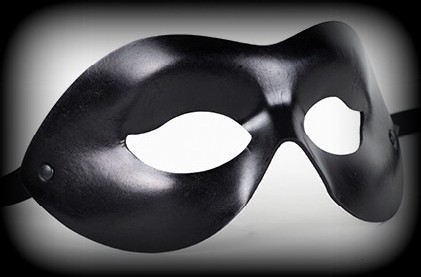 Endera Aviator Leather Venetian Masquerade Mask - Black