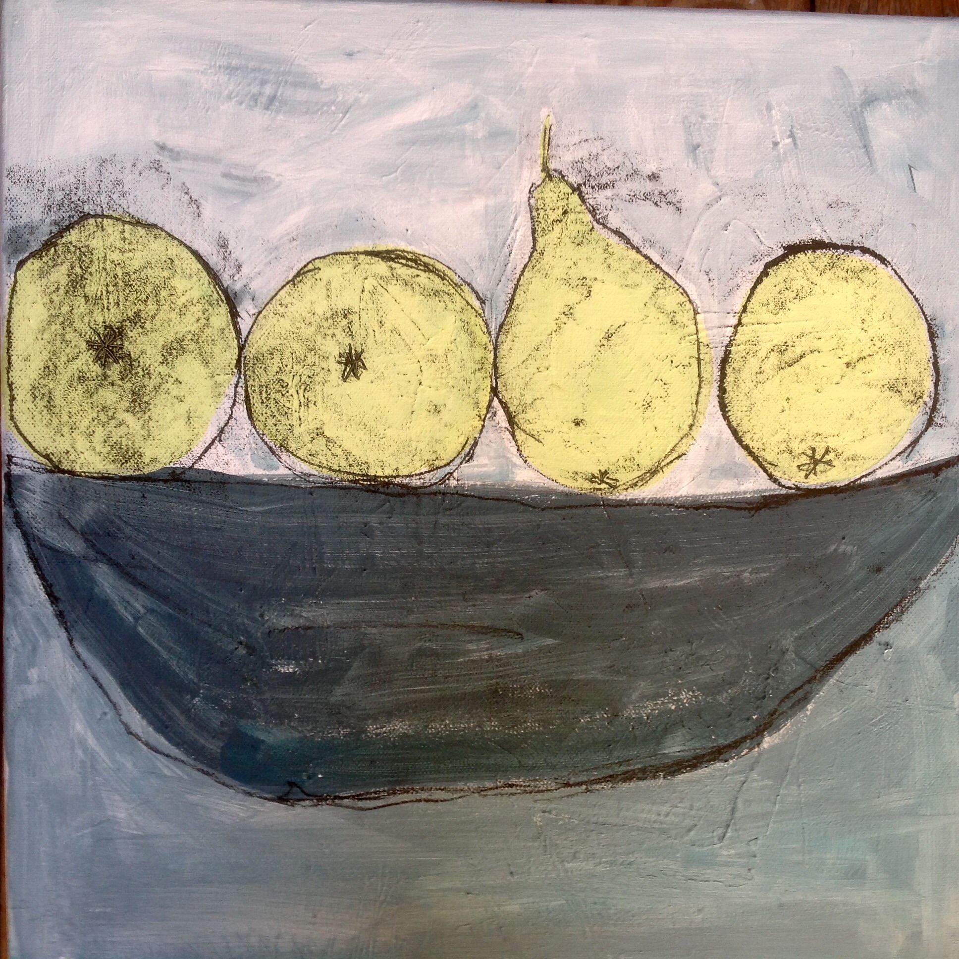 Quince in Bowl