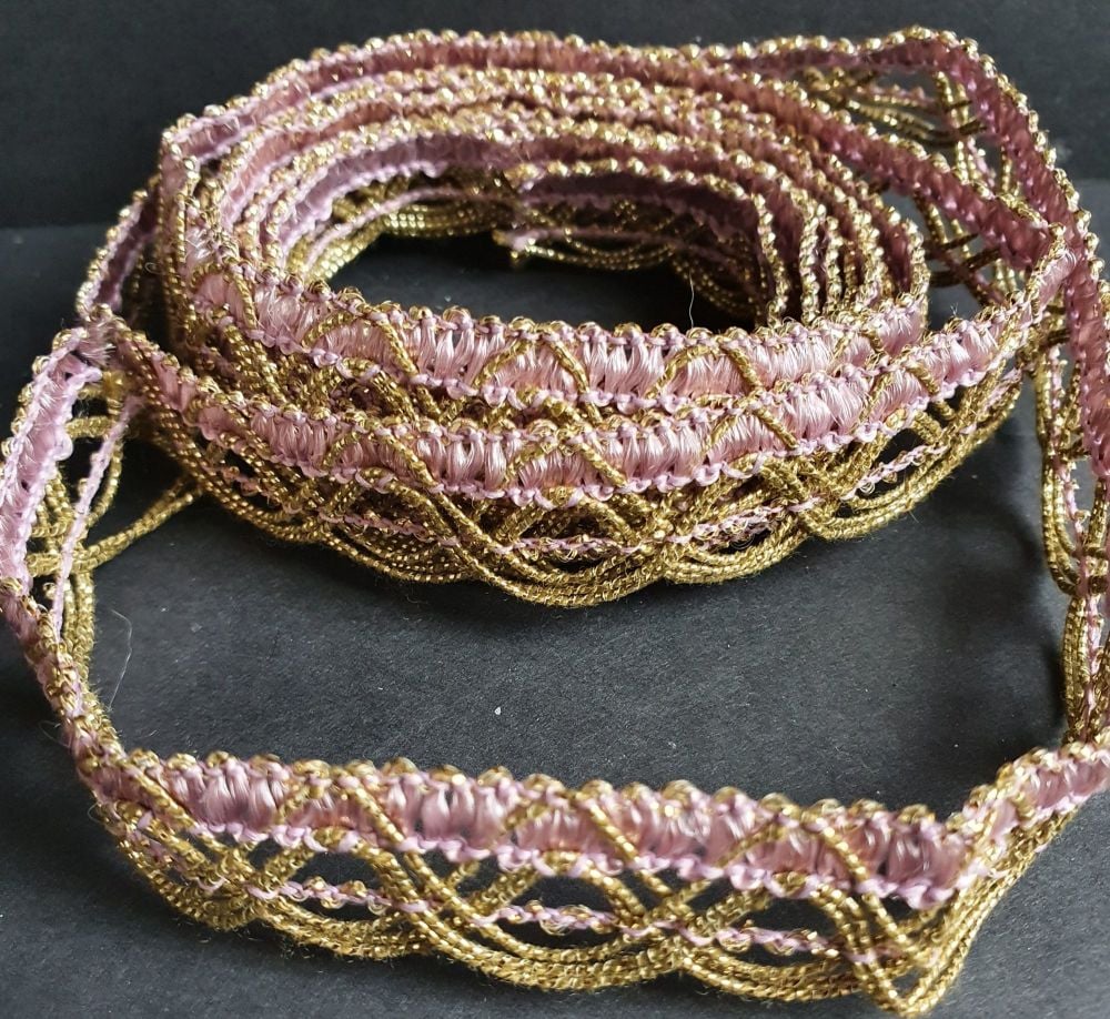 Mauve and gold looped braid