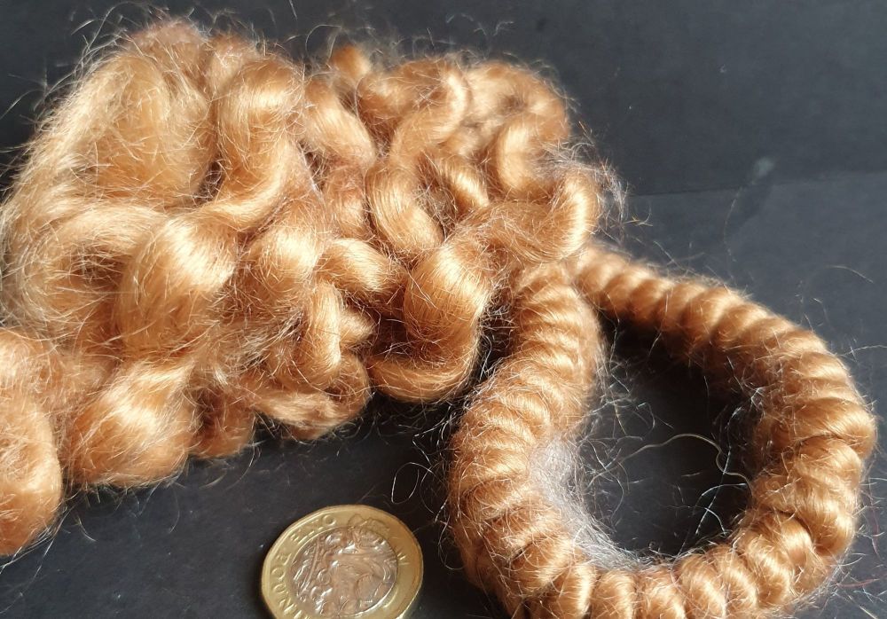 Forest Fibres Light Blonde premium mohair for wigging 30g Curls