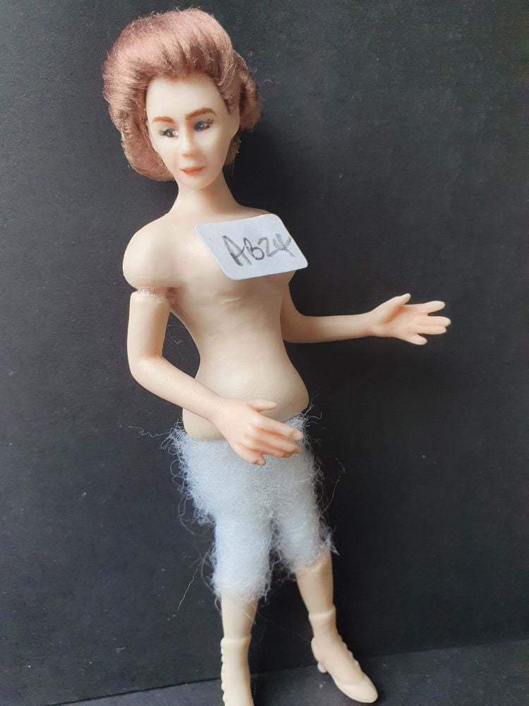 Wigged Doll Kit AB24