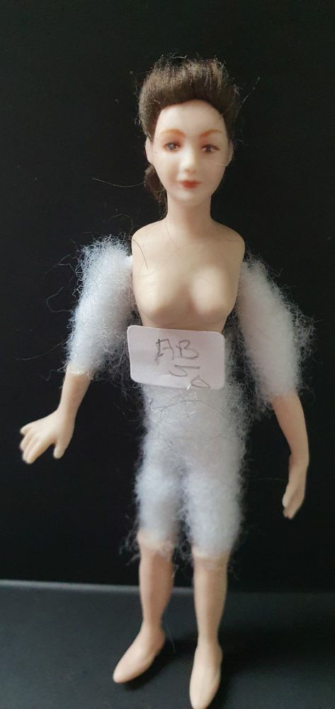 Wigged doll kit AB50