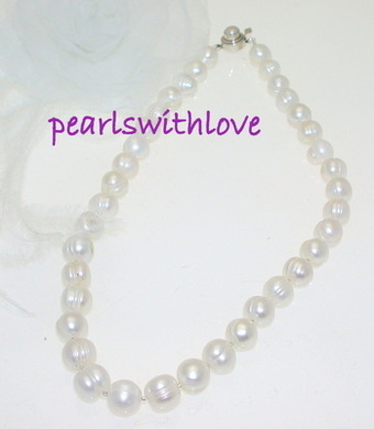 Classy Cultured Pearl Necklace