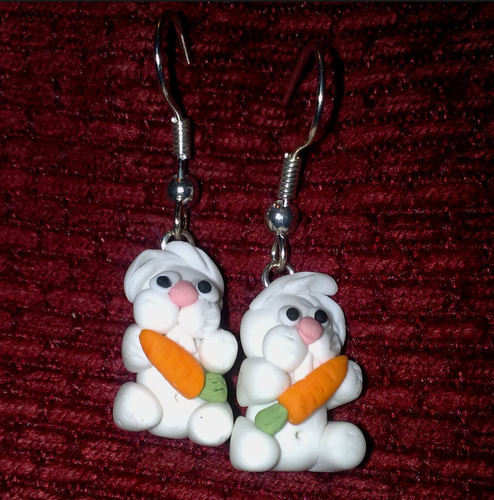 Earrings White Rabbit Carrot