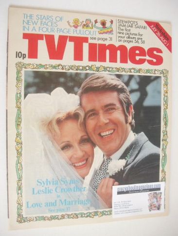 TV Times magazine - Sylvia Syms and Leslie Crowther cover (26 July - 1 August 1975)
