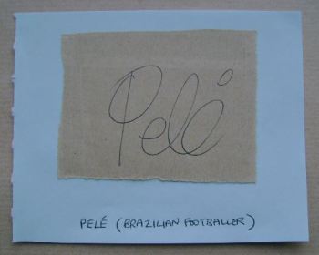 Pele autograph