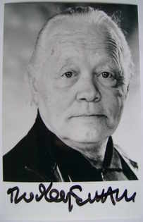 Dudley Sutton autograph (hand-signed photograph)