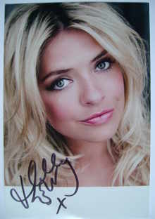 Holly Willoughby autograph (hand-signed photograph)