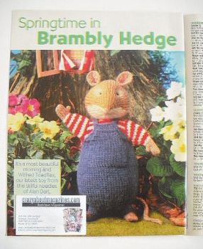 Brambly Hedge Wilfred Toadflax toy to knit (designed by Alan Dart)