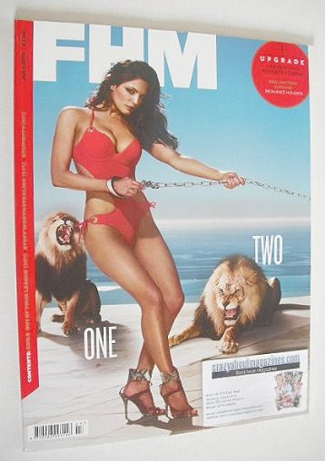 <!--2010-07-->FHM magazine - Kelly Brook cover (July 2010)