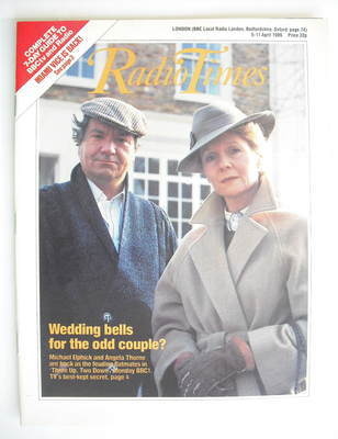 Radio Times magazine - Michael Elphick and Angela Thorne cover (5-11 April 1986)