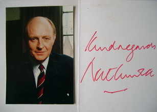 Neil Kinnock autograph