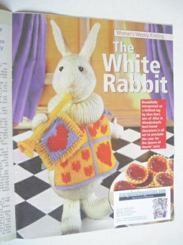 The White Rabbit toy knitting pattern (designed by Alan Dart)