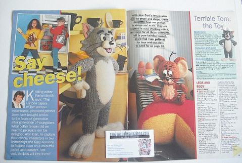 Tom and Jerry toys and sweaters to knit (by Alan Dart and Gary Kennedy)