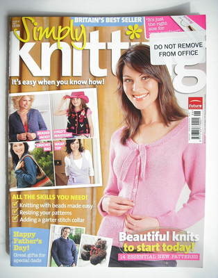 Simply Knitting magazine (Issue 28 - May 2007)