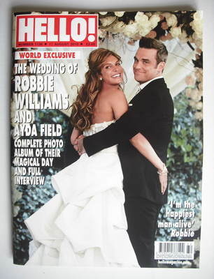 Hello! magazine - Robbie Williams and Ayda Field cover (17 August 2010 - Issue 1136)