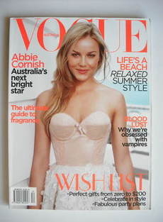 <!--2009-12-->Vogue Australia magazine - December 2009 - Abbie Cornish cove