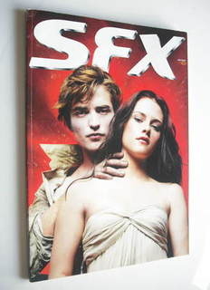 SFX magazine - Robert Pattinson and Kristen Stewart cover (August 2009 - Su