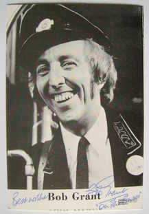 Bob Grant autograph (hand-signed photograph)