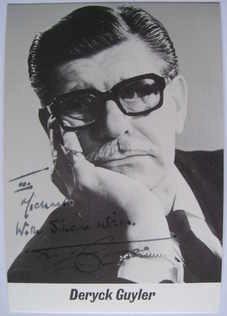 Deryck Guyler autograph (hand-signed photograph, dedicated)