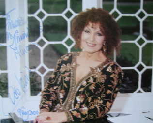 Cleo Laine autograph