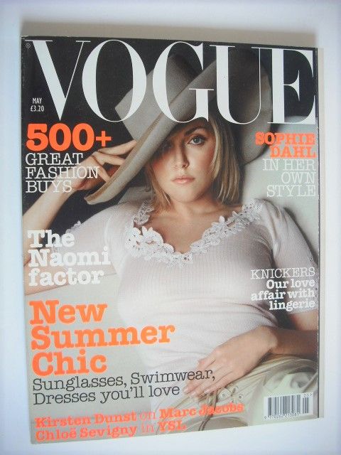 British Vogue magazine - May 2002 - Sophie Dahl cover