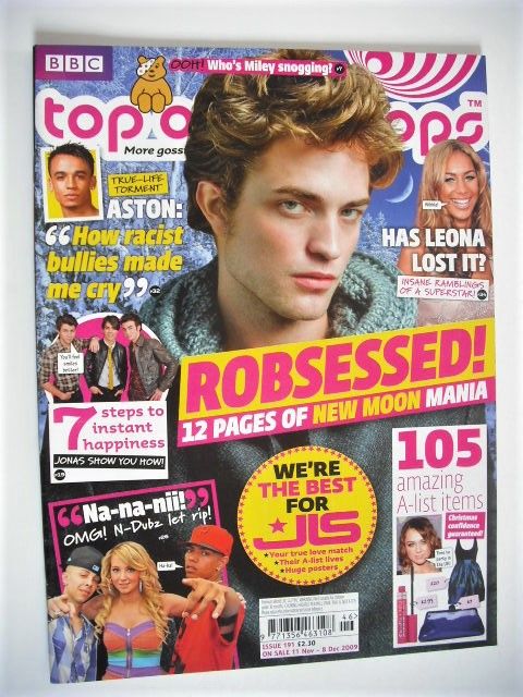 Top Of The Pops magazine - Robert Pattinson cover (11 November-8 December 2009)