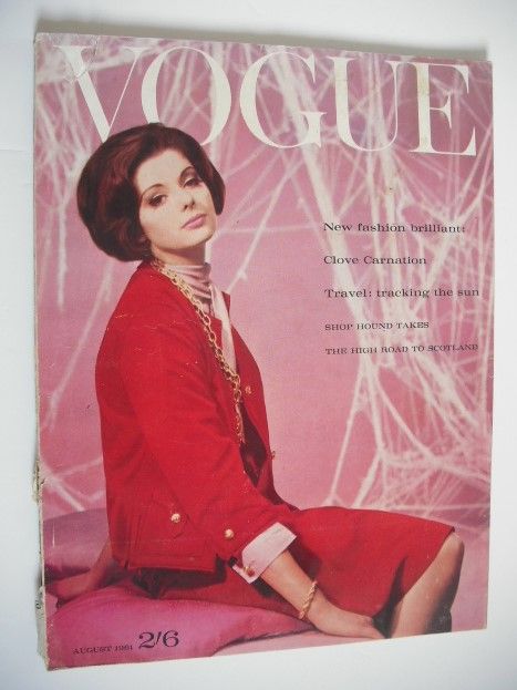 British Vogue magazine - 1 August 1961 (Vintage Issue)
