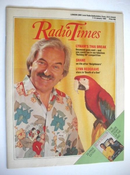 Radio Times magazine - Des Lynam cover (7-13 January 1989)