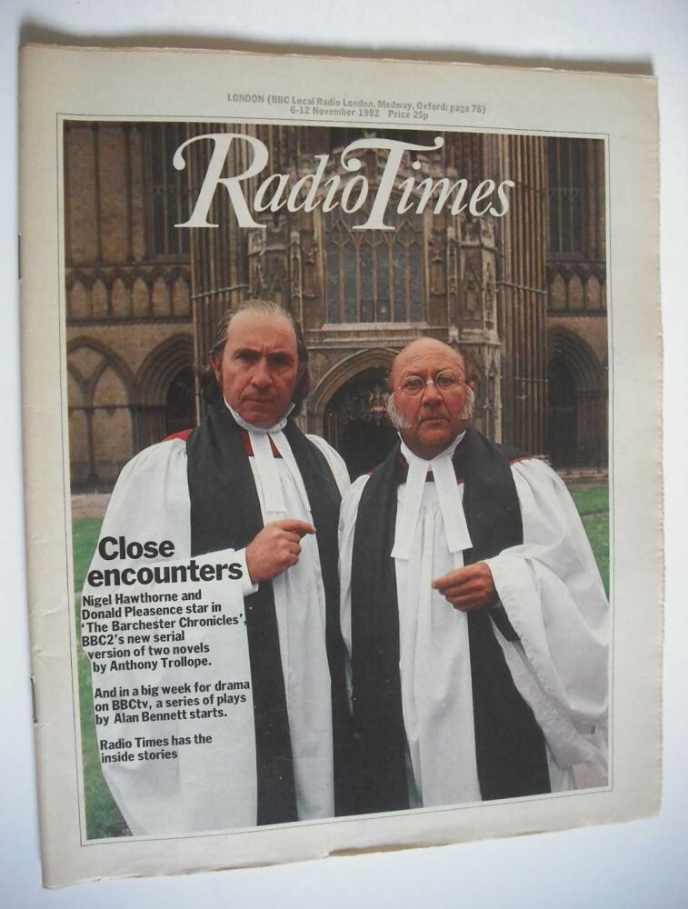 <!--1982-11-06-->Radio Times magazine - Close Encounters cover (6-12 Novemb