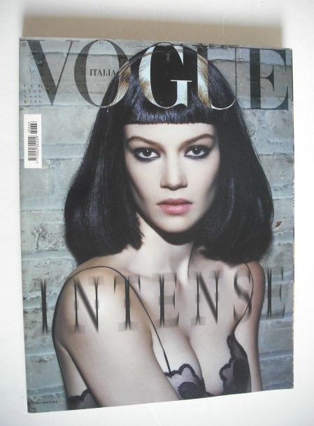Vogue Italia magazine - February 2006 - Heather Bratton cover