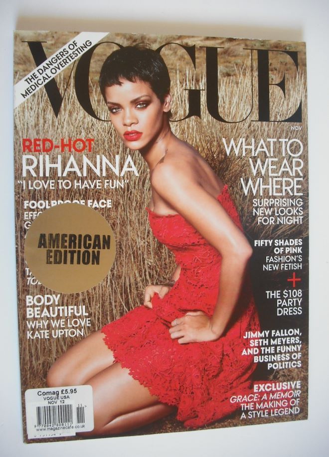 <!--2012-11-->US Vogue magazine - November 2012 - Rihanna cover
