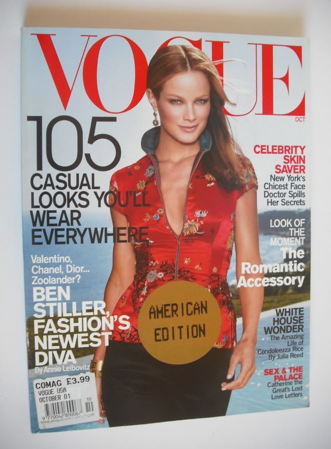 <!--2001-10-->US Vogue magazine - October 2001 - Carolyn Murphy cover