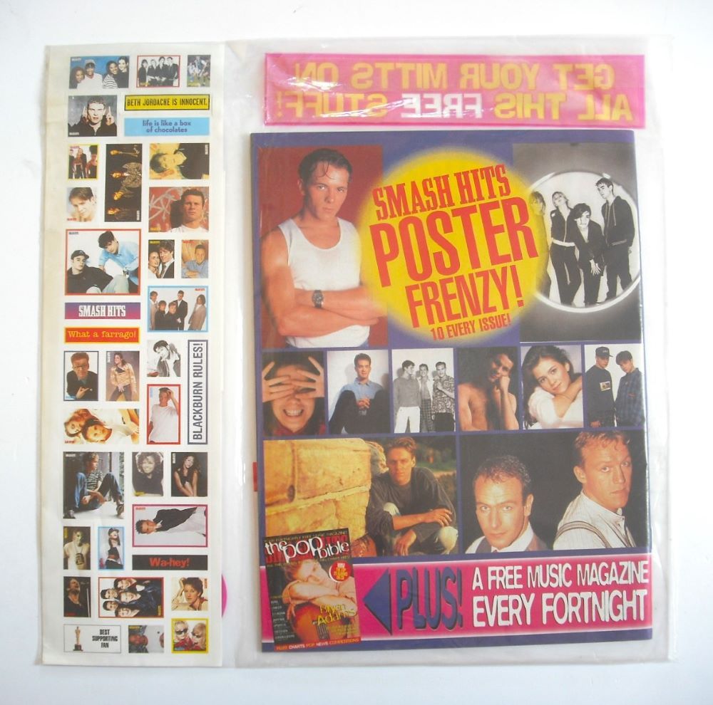 Smash Hits magazine - Anna Friel cover (10-23 May 1995)