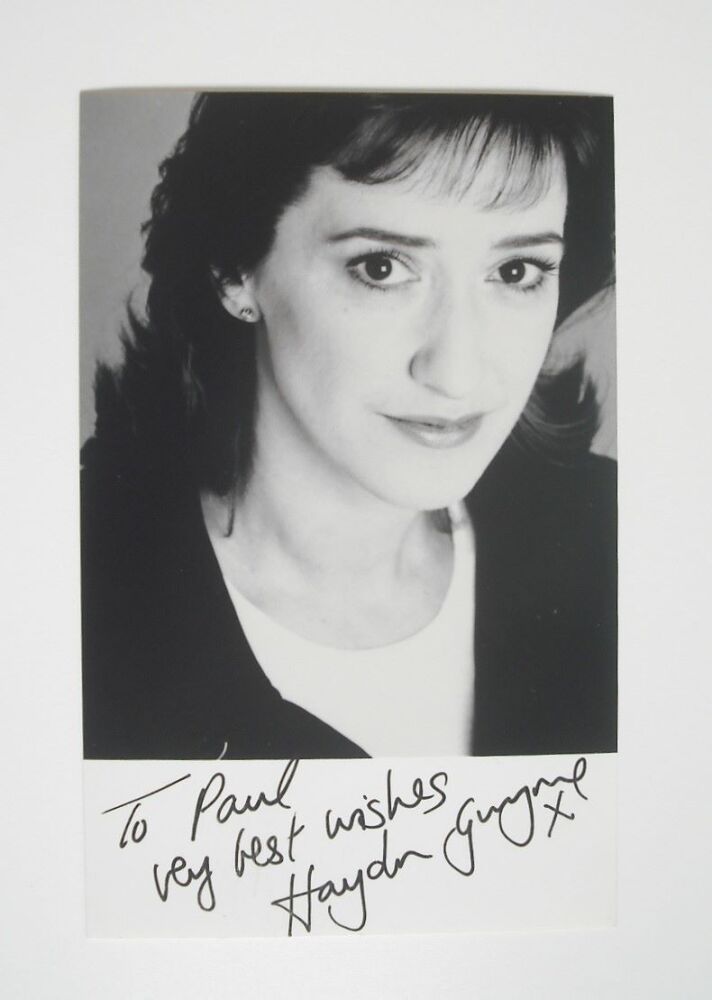 Haydn Gwynne autograph (hand-signed photograph)