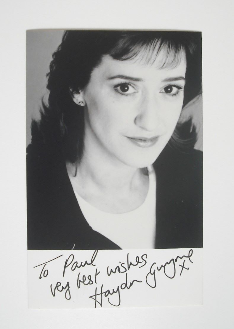 Haydn Gwynne autograph (hand-signed photograph)
