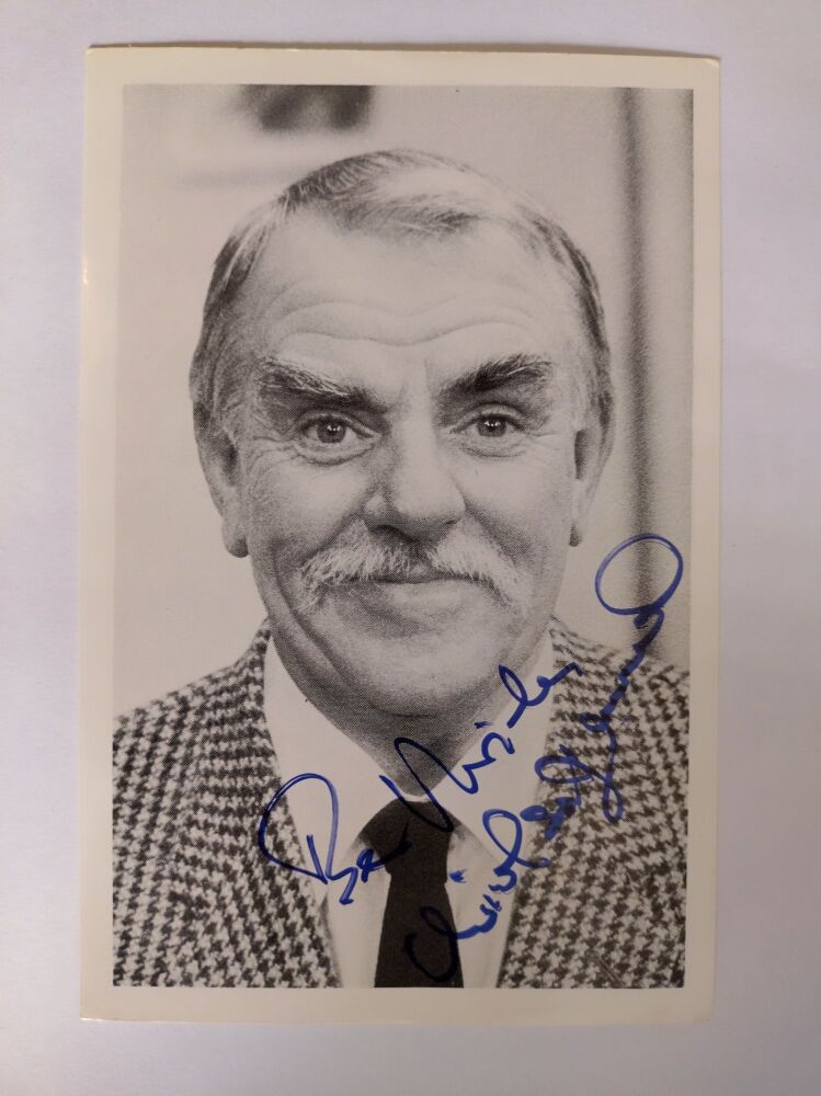 Windsor Davies autograph (hand-signed photograph)