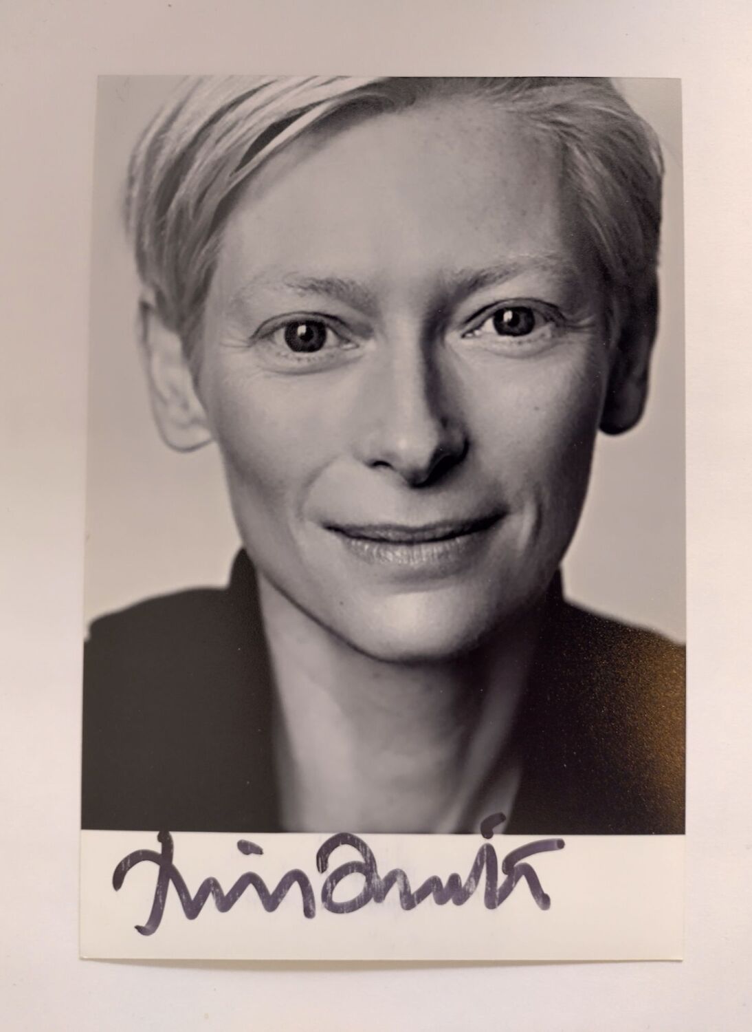 Tilda Swinton autograph (hand-signed photograph)