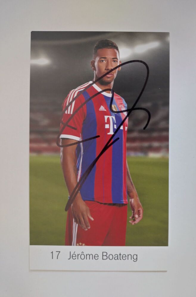 Jerome Boateng autograph (hand-signed photograph)