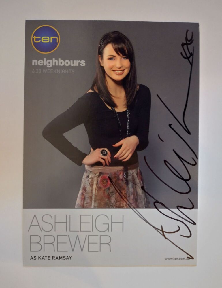Ashleigh Brewer autograph (hand-signed photograph)