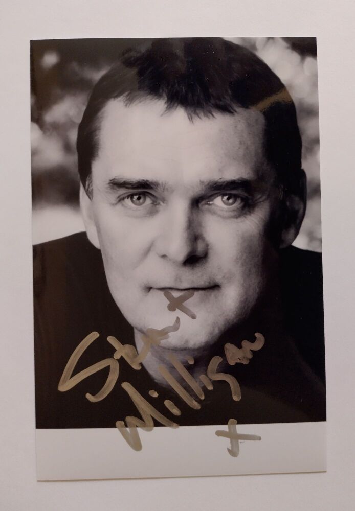 Stuart Milligan autograph (hand-signed photograph)