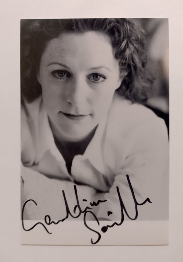 Geraldine Somerville autograph (hand-signed photograph)