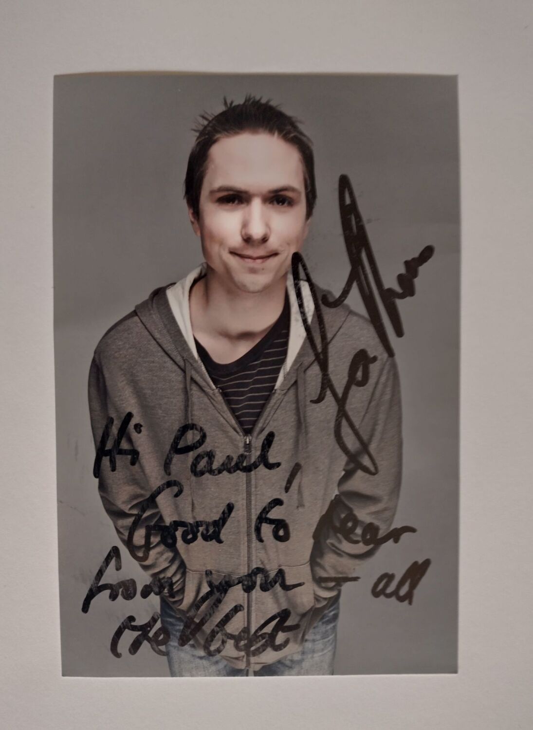 Joe Thomas autograph (hand-signed photograph)
