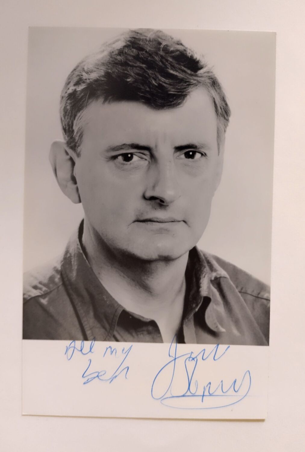 Jack Shepherd autograph (hand-signed photograph)