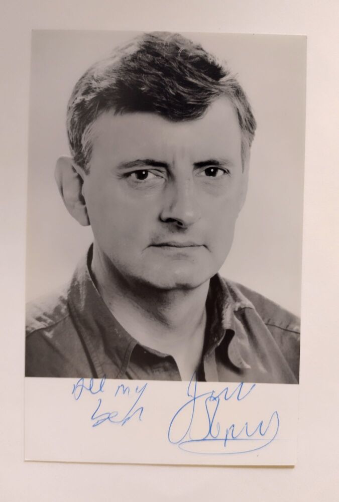 Jack Shepherd autograph (hand-signed photograph)