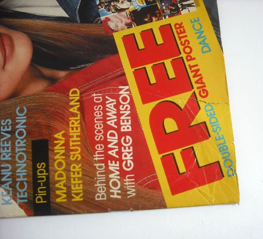 Just Seventeen magazine - 18 April 1990