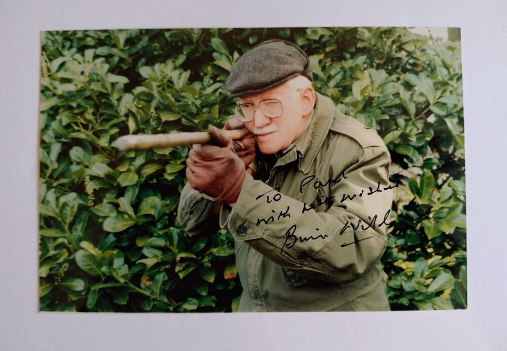 Brian Wilde autograph (hand-signed photograph)