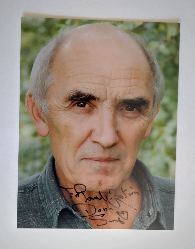 Donald Sumpter autograph (hand-signed photograph)