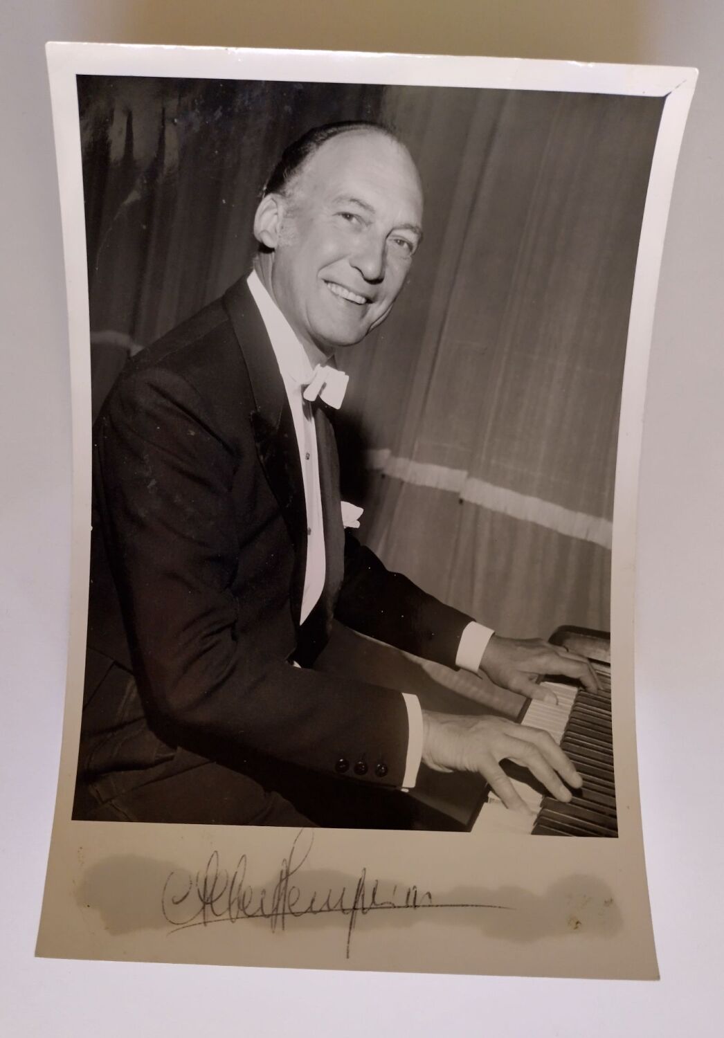 Alberto Semprini autograph (hand-signed photograph)